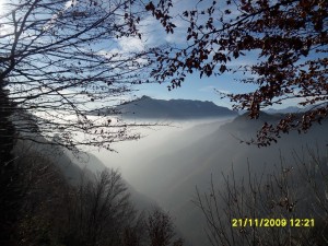 panorama con nebbia